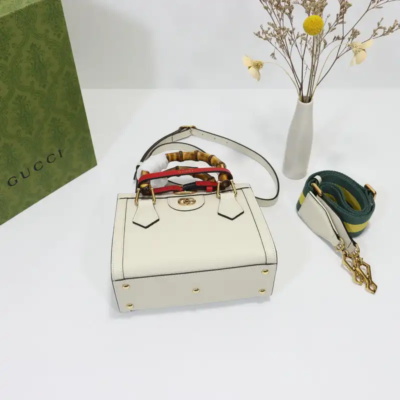 G*u*i bag 2206dj0036