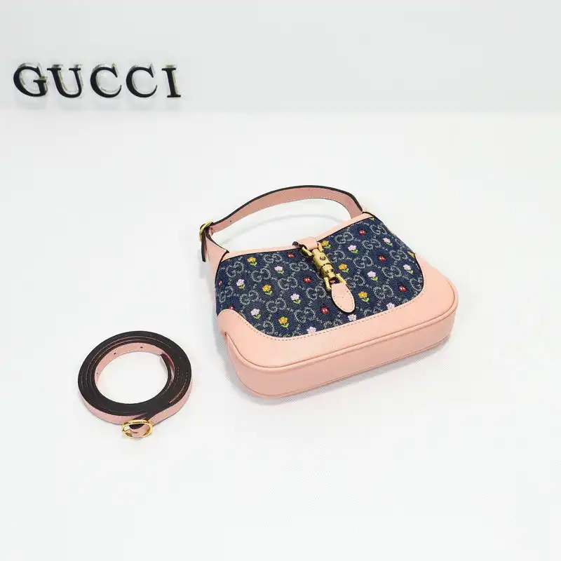 G*u*i bag 2206dj0057