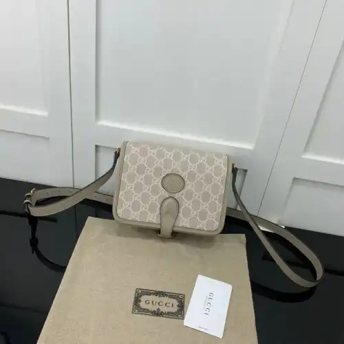 G*u*i bag 2206ya0017