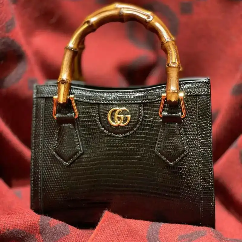 G*u*i bag 2206ya0033