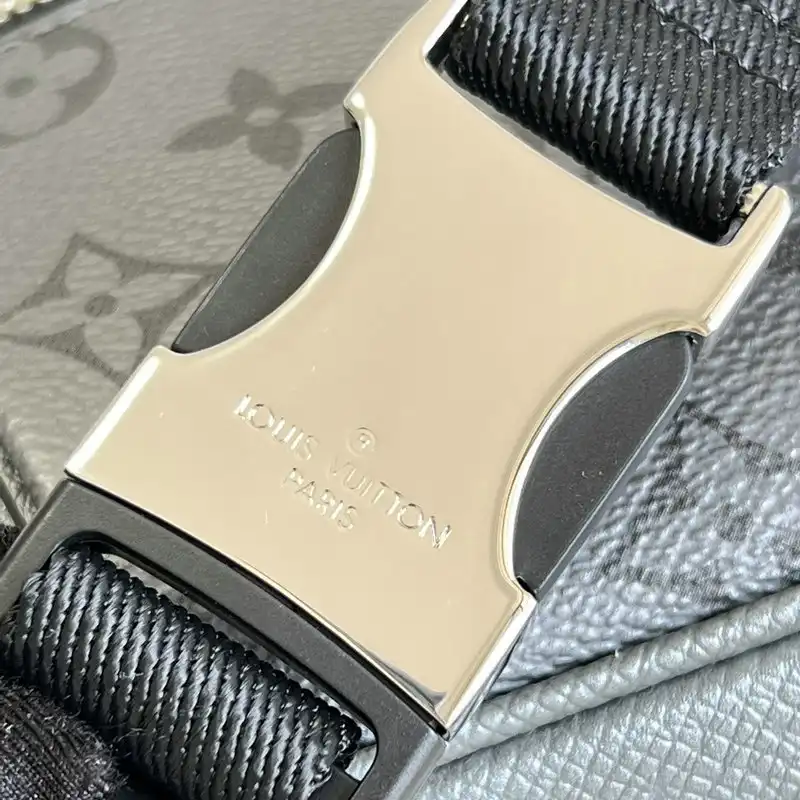 LV Bag 2206YA0054
