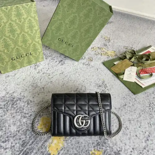 G*u*i bag 2207dj0028
