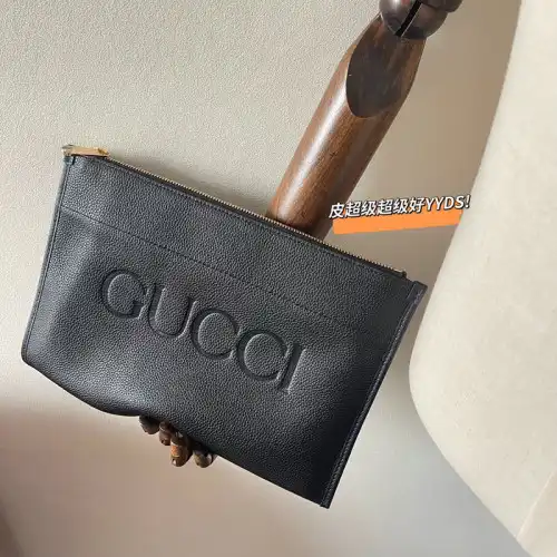 G*u*i bag 2207pj0016