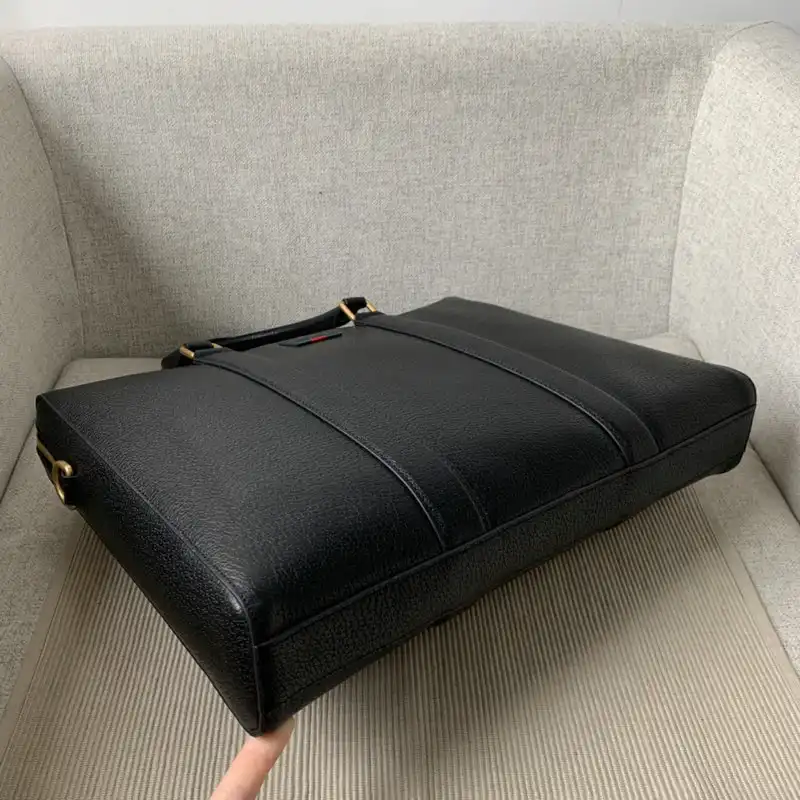 G*u*i bag 2207pj0017