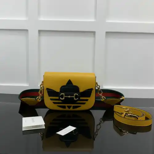 G*u*i bag 2207ya0037