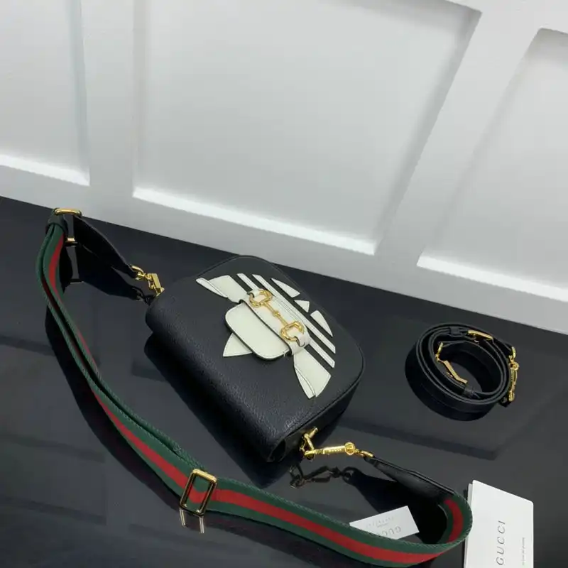 G*u*i bag 2207ya0039