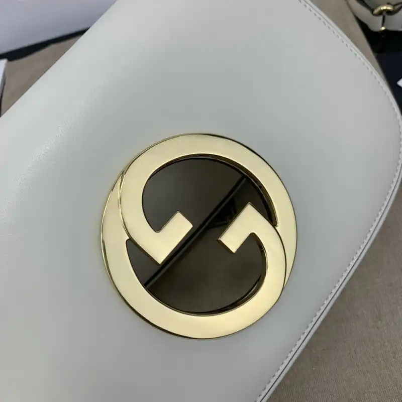 G*u*i bag 2207ya0053