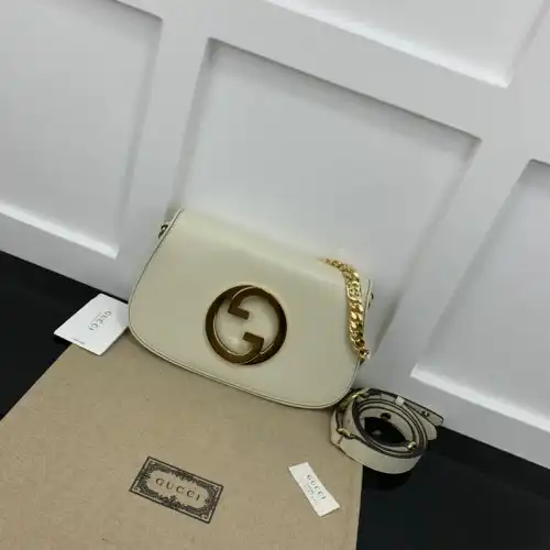 G*u*i bag 2207ya0053