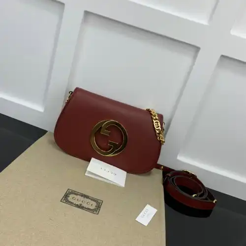 G*u*i bag 2207ya0054