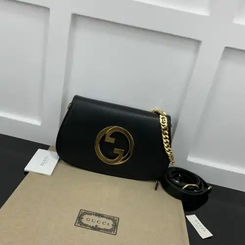 G*u*i bag 2207ya0056