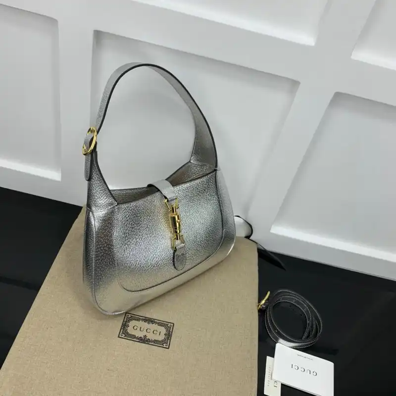 G*u*i bag 2207ya0070