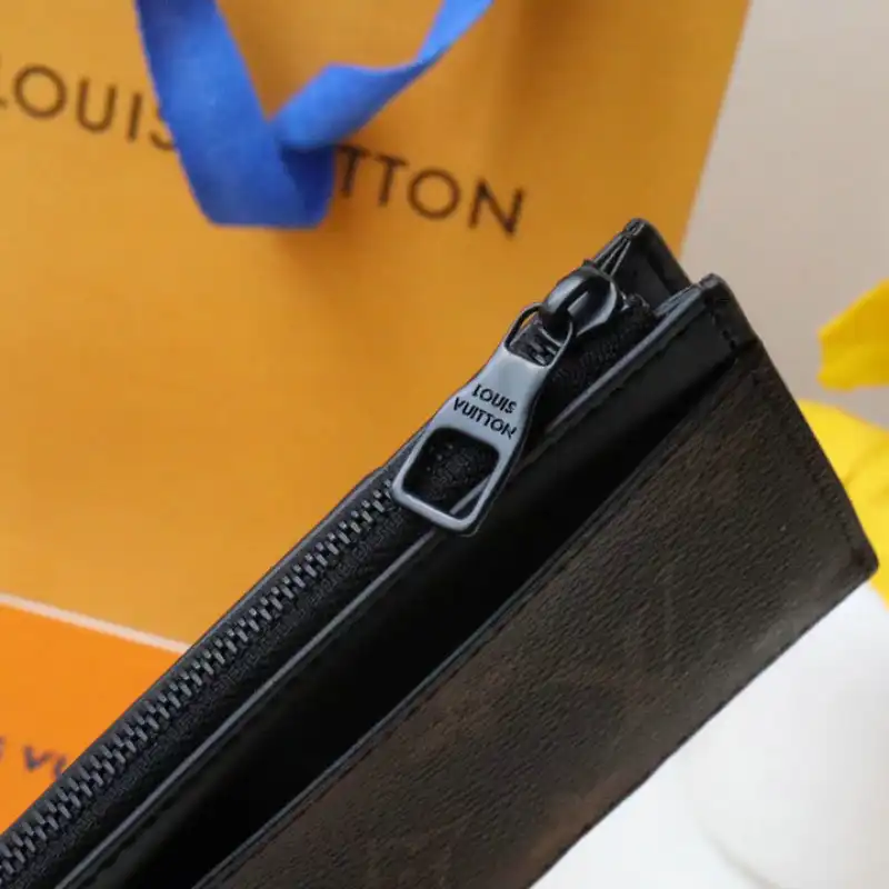 LV Bag 2208DJ0001