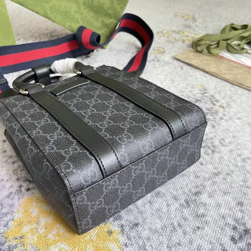 G*u*i bag 2208dj0037