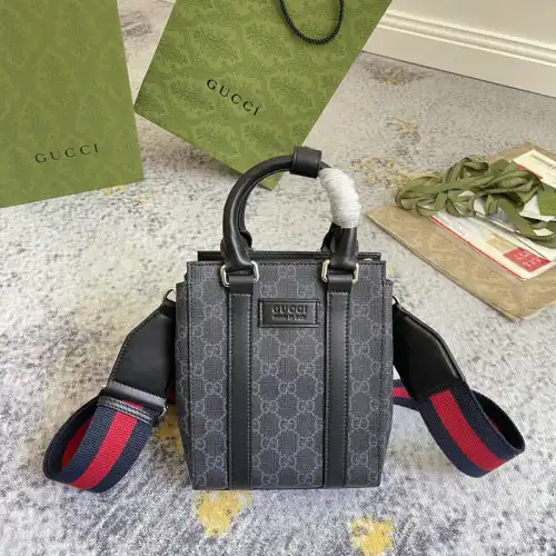 G*u*i bag 2208dj0037