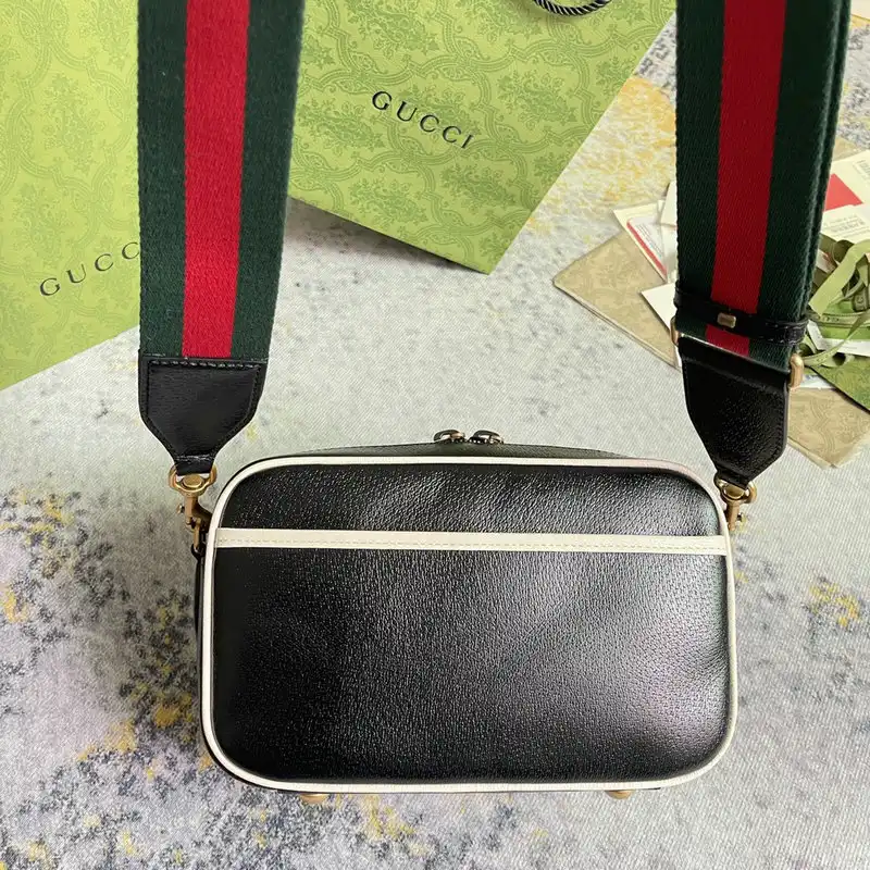 G*u*i bag 2208dj0038