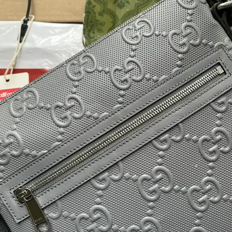 G*u*i bag 2208ya0003