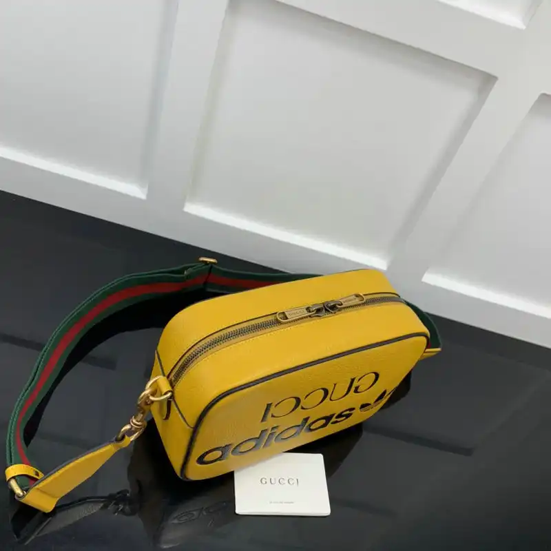 G*u*i bag 2208ya0020