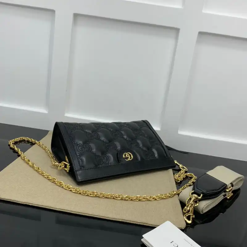 G*u*i bag 2208ya0026