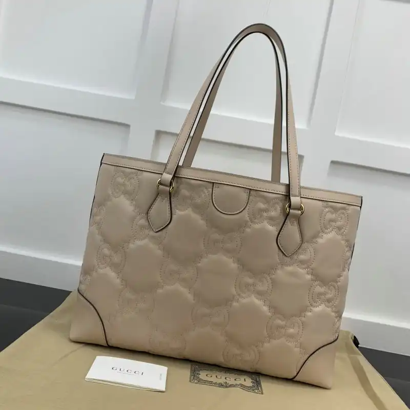 G*u*i bag 2208ya0027