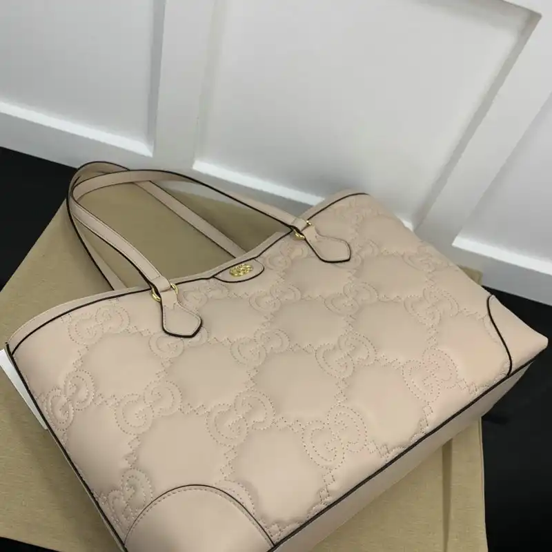 G*u*i bag 2208ya0027