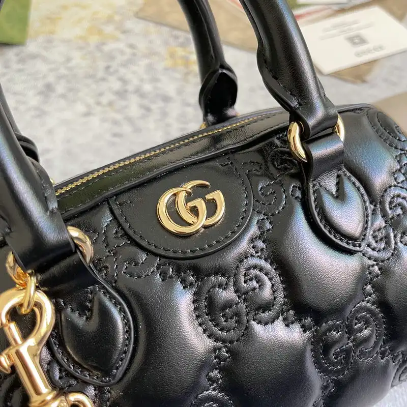 G*u*i bag 2209dj0027