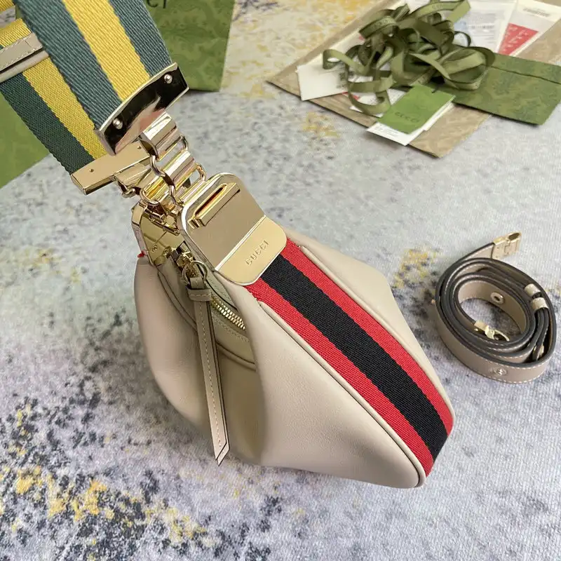 G*u*i bag 2209dj0032