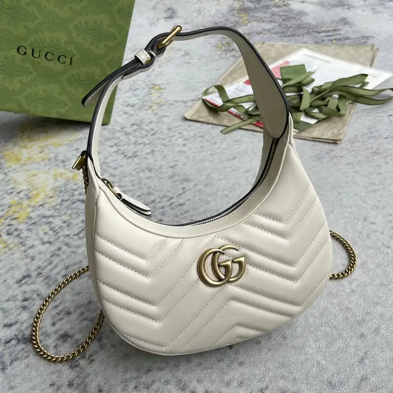 G*u*i bag 2209dj0039