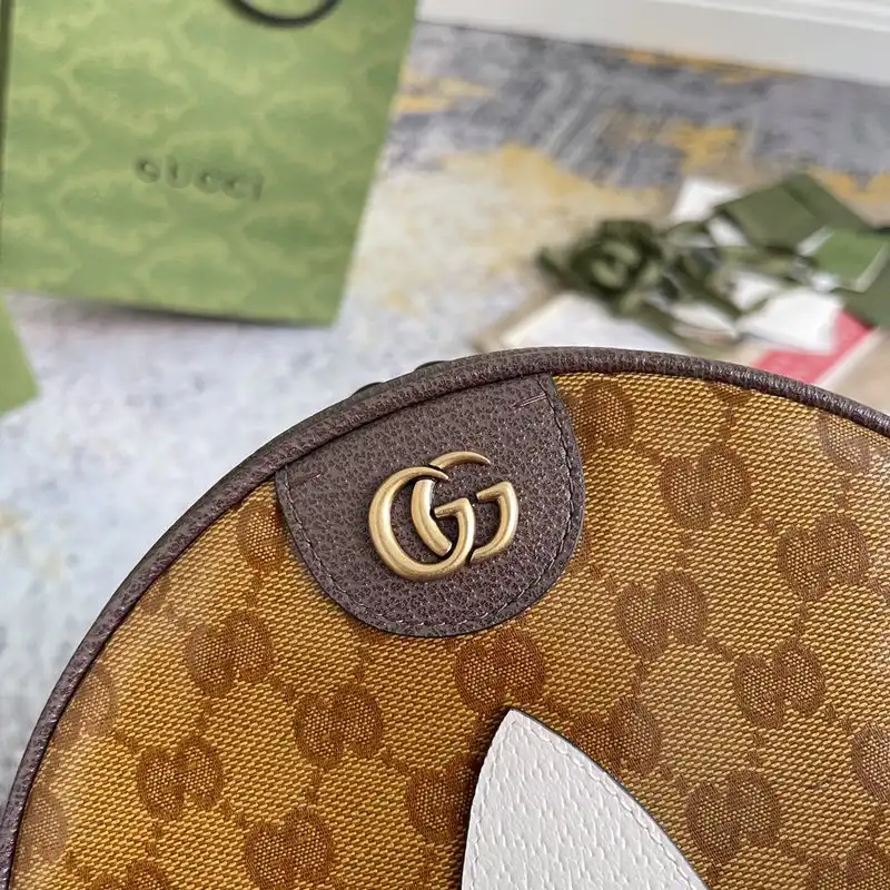 G*u*i bag 2209dj0057