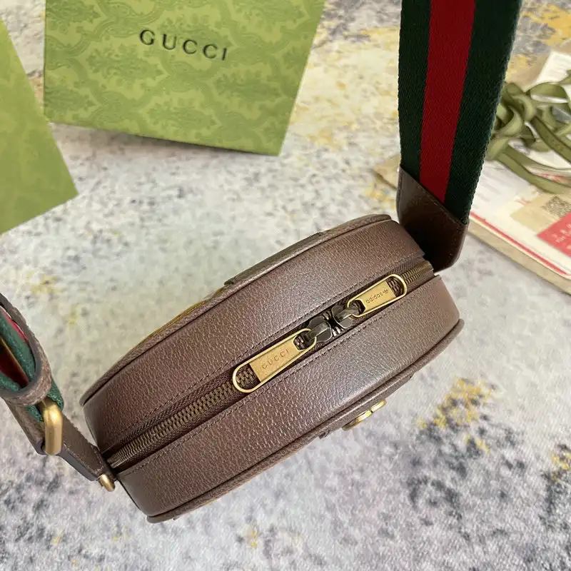 G*u*i bag 2209dj0057