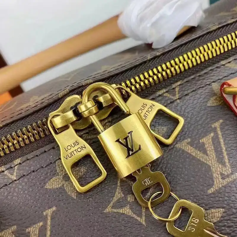 LV Bag 2209HT0032