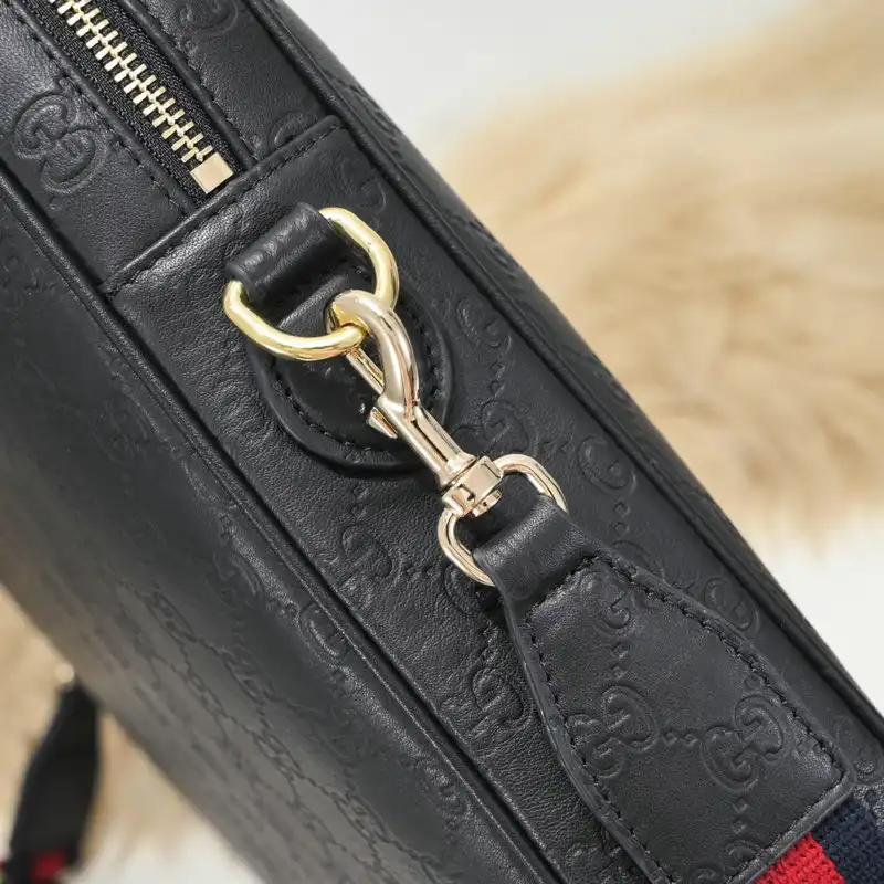 G*u*i bag 2209yz0007