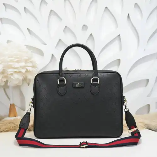 G*u*i bag 2209yz0007