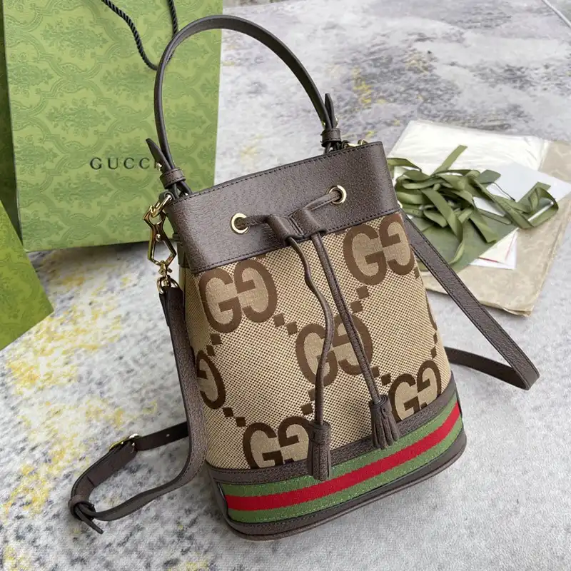 G*u*i bag 2210dj0018