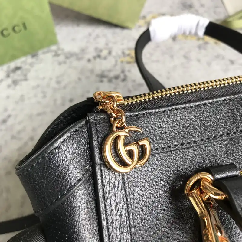 G*u*i bag 2210dj0030