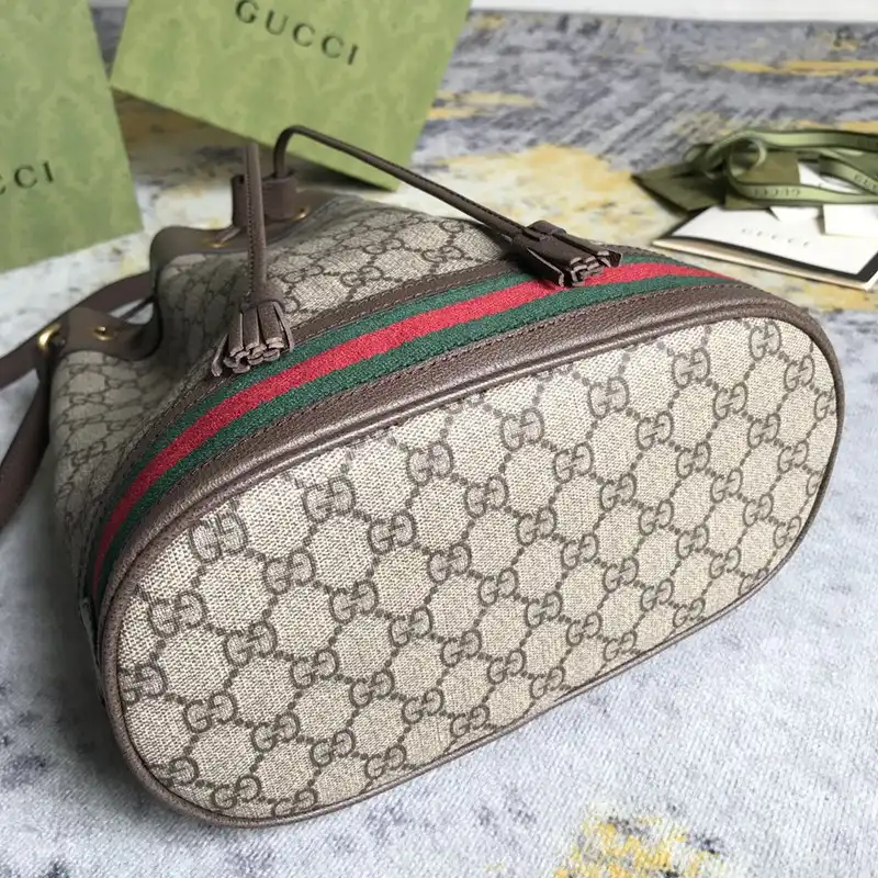 G*u*i bag 2210dj0036