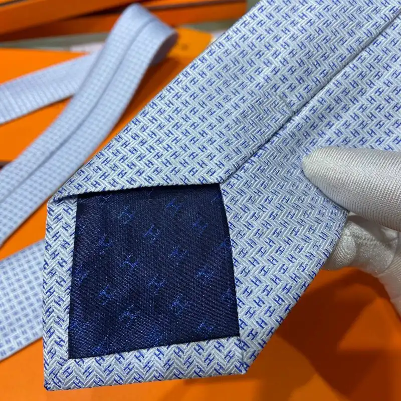 TIES Tie 2210WH0219