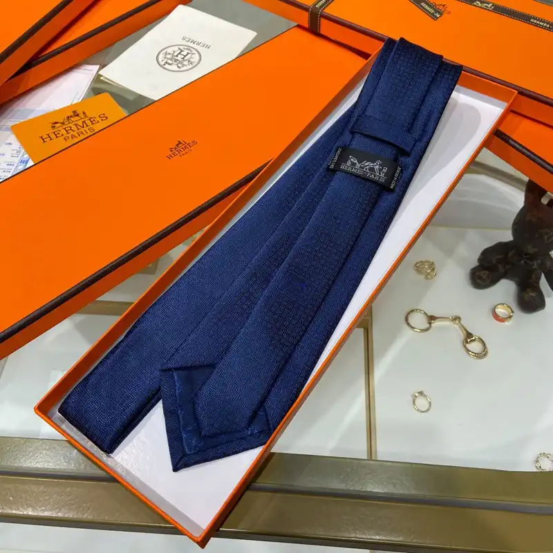 TIES Tie 2210WH0221