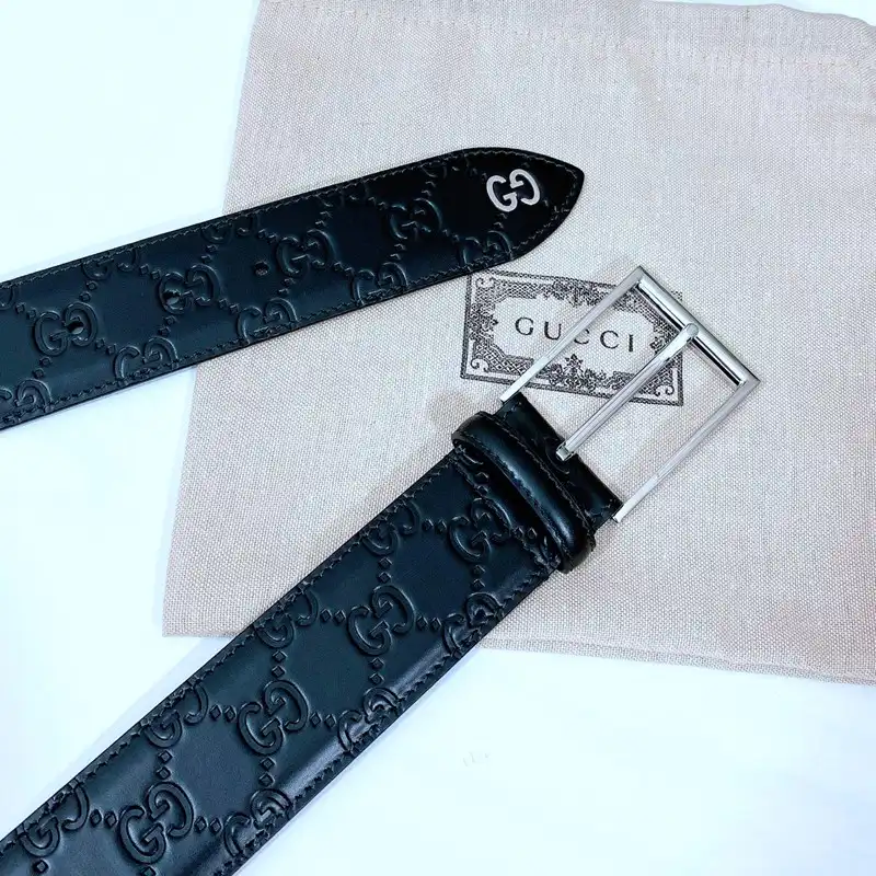G*u*i belts 2210xa0011