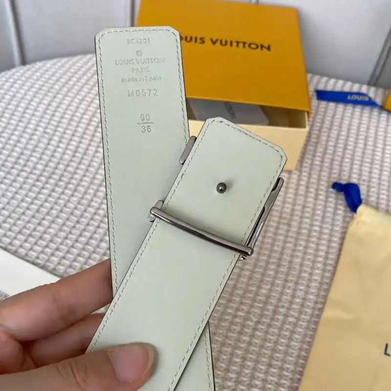 LV Belts 2210XA0148