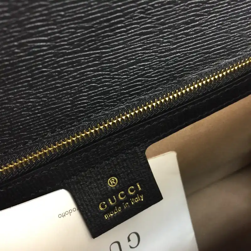 G*u*i bag 2210ya0071