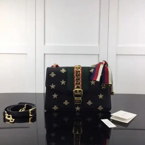 G*u*i bag 2210ya0073