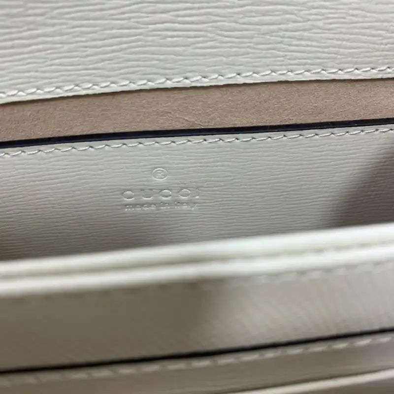 G*u*i bag 2210ya0077