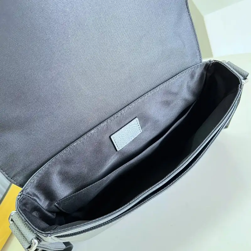 LV Bag 2210YA0087