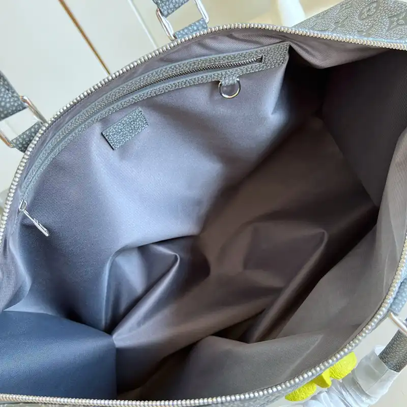 LV Bag 2210YA0104