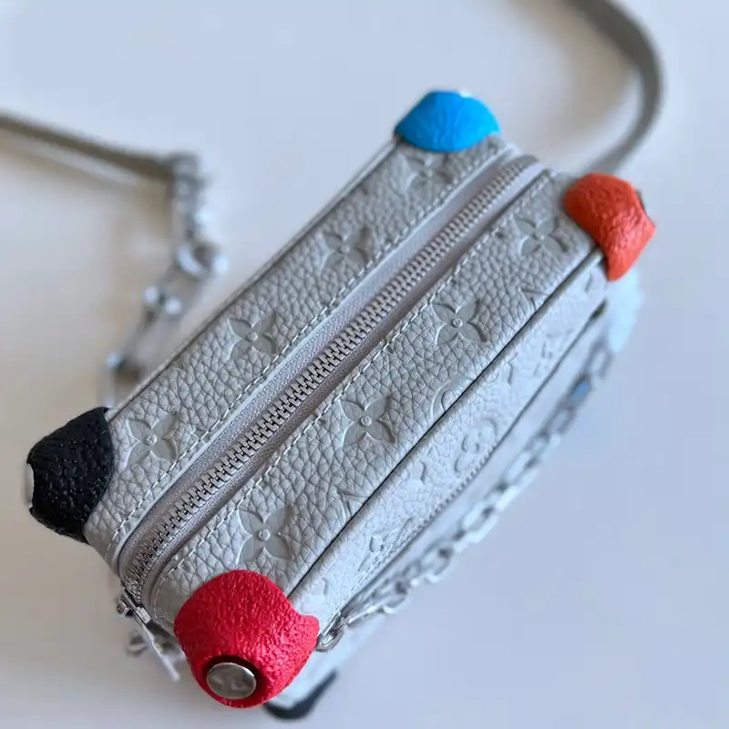 LV Bag 2210YA0109