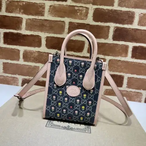 G*u*i bag 2210ya0115