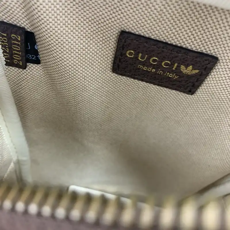 G*u*i bag 2210ya0159