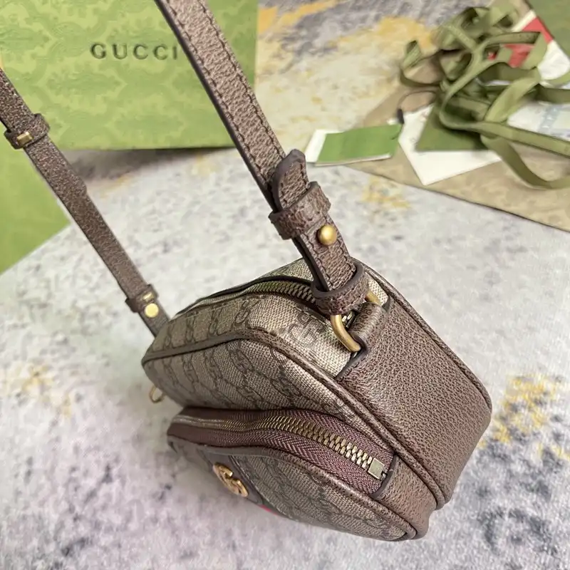 G*u*i bag 2211dj0026
