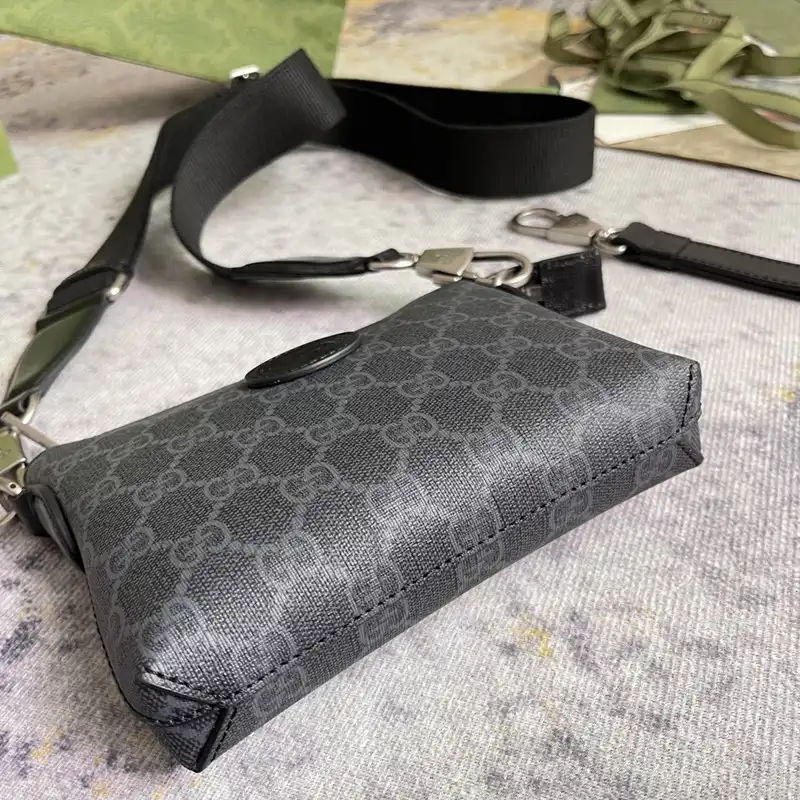 G*u*i bag 2211dj0028