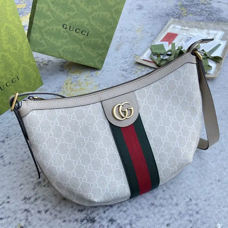 G*u*i bag 2211dj0031